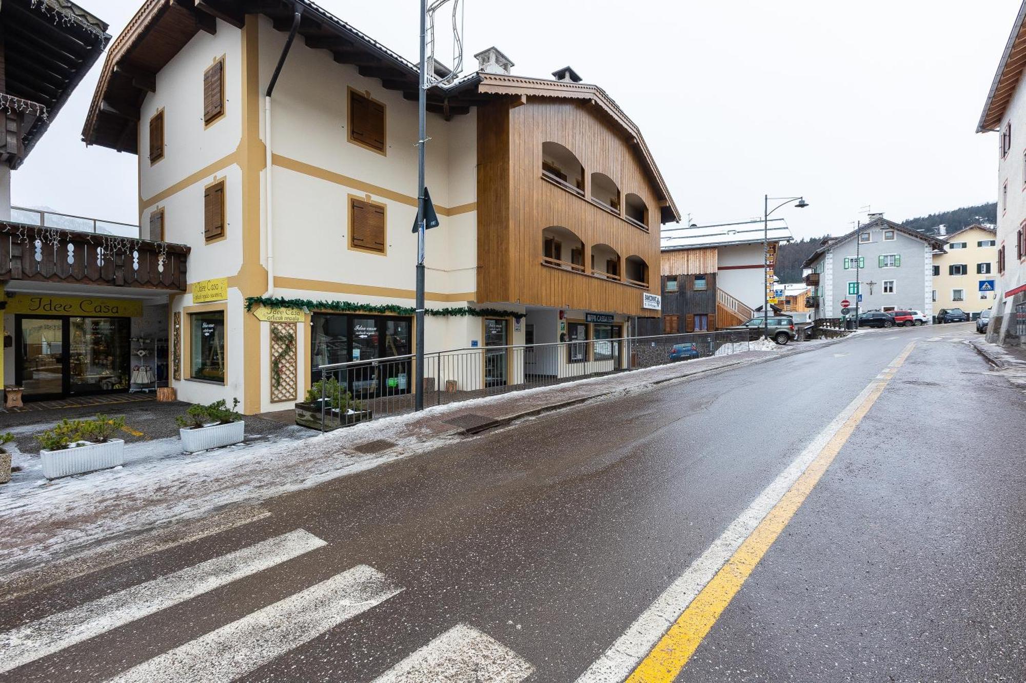 Ciasa De Vich Apartment Vigo di Fassa Luaran gambar