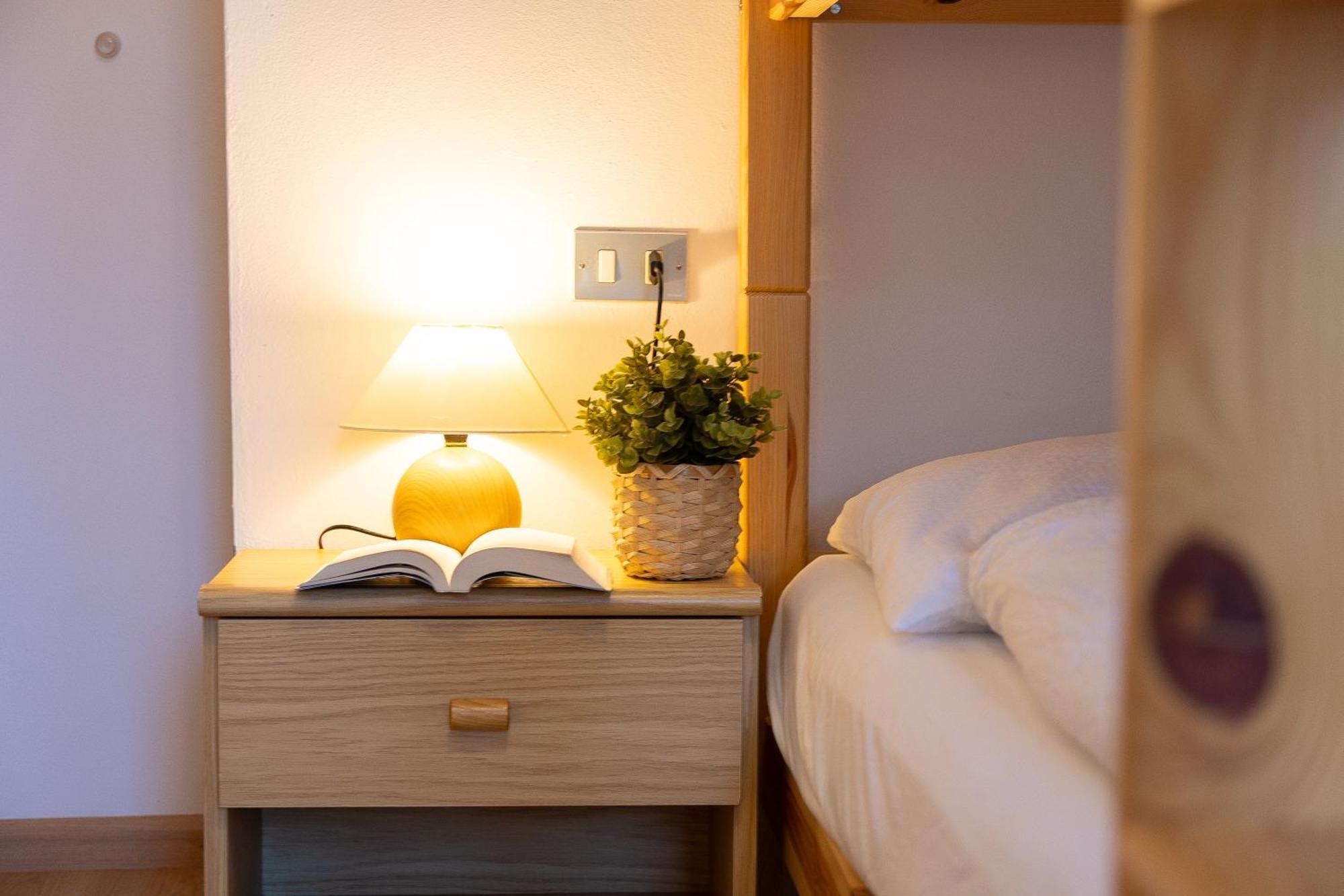 Ciasa De Vich Apartment Vigo di Fassa Luaran gambar