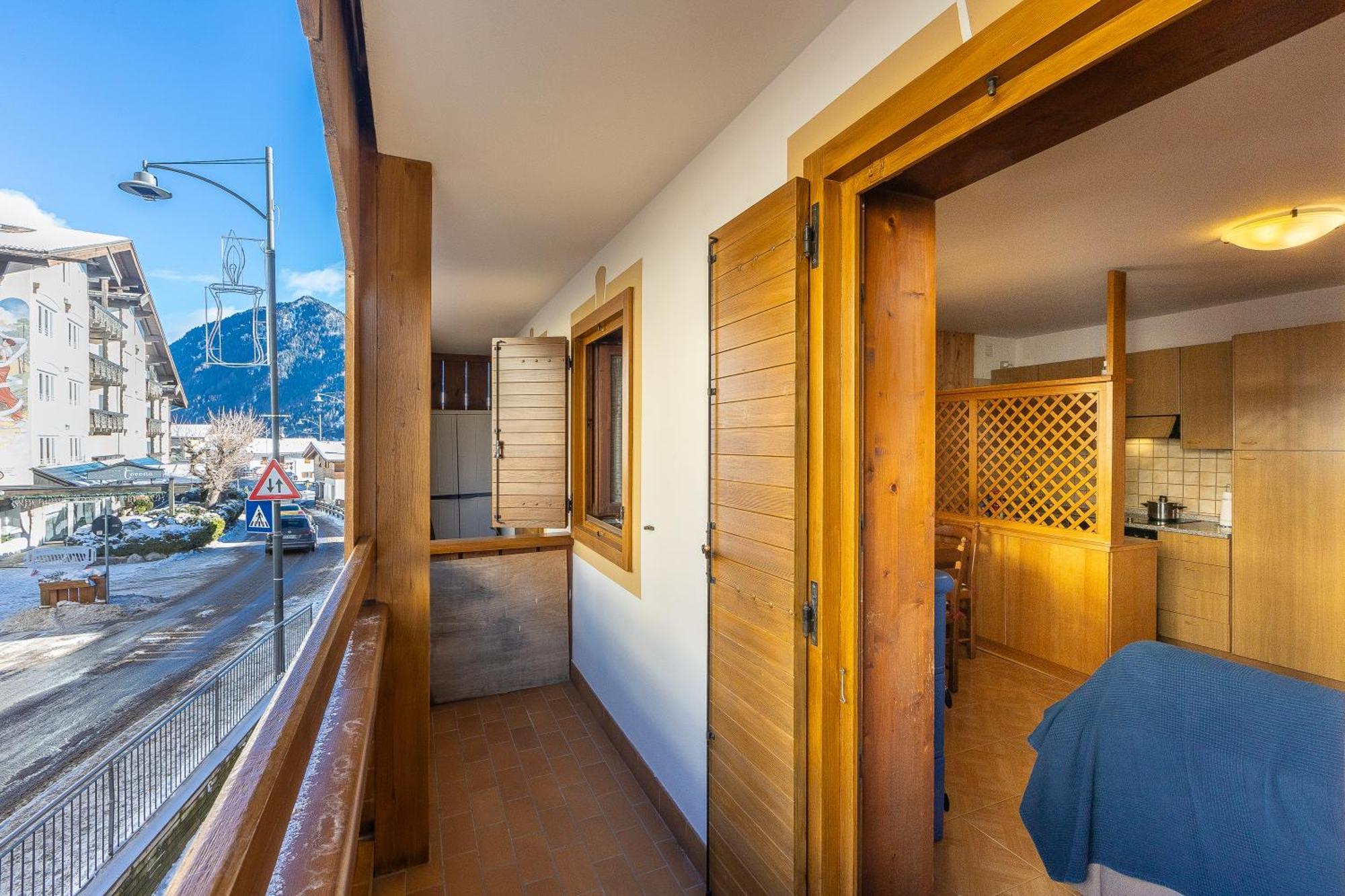Ciasa De Vich Apartment Vigo di Fassa Luaran gambar